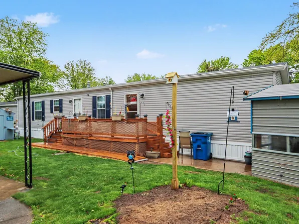 6446 Queens Way, Kalamazoo, MI 49009
