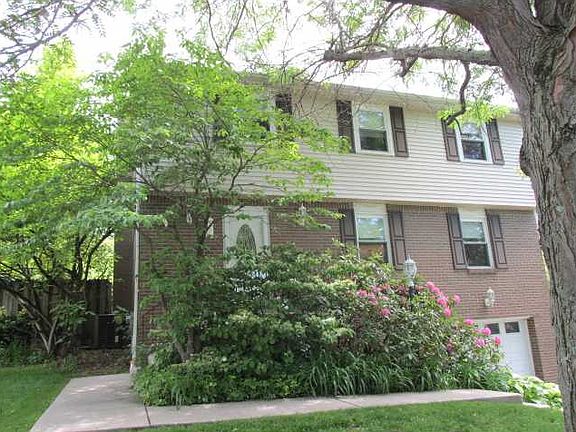 2nd image of 37 Fitch Ln