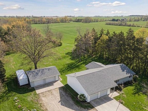 3rd image of 3885 Mohler Rd