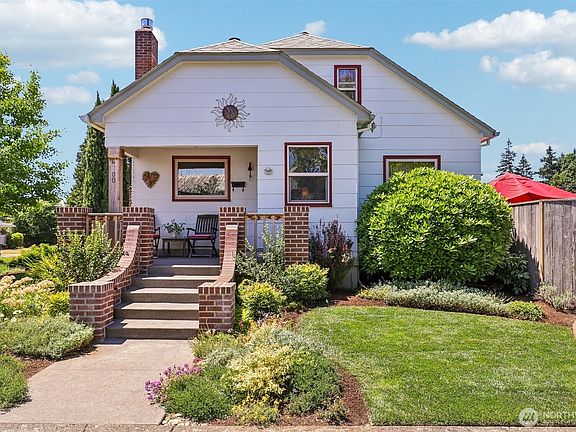 4th image of 4100 Creston Avenue