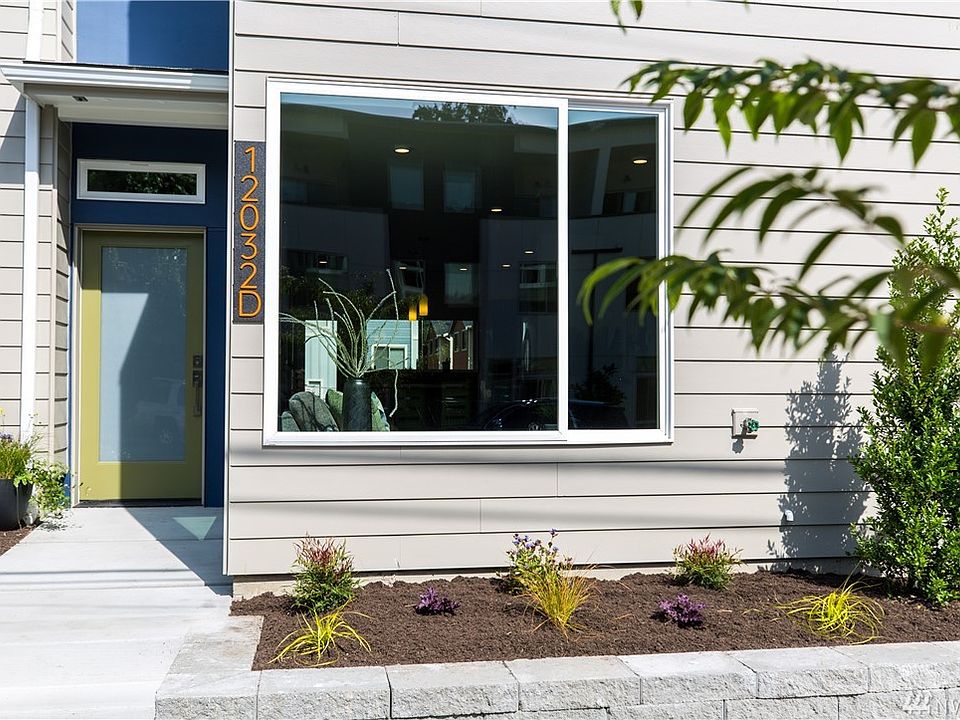 1st image of 12032 33rd Ave NE #D