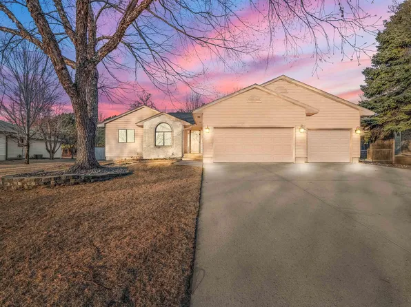 5107 S Swift Park Dr, Sioux Falls, SD 57108