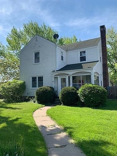 1st image of 134 Keilman St
