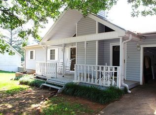 4100 Macduff Dr, Douglasville, GA 30135