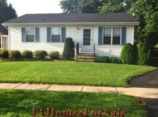 319 E 2nd Ave, Lisbon, IA 52253