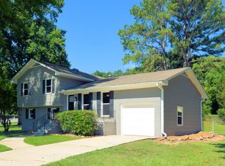 500 Creekview Ter, Pelham, AL 35124