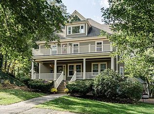 1281 Walnut St #22, Newton, MA 02461
