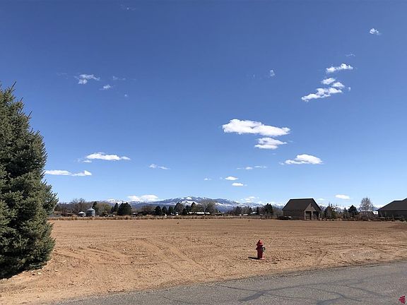 3rd image of 6260 Road