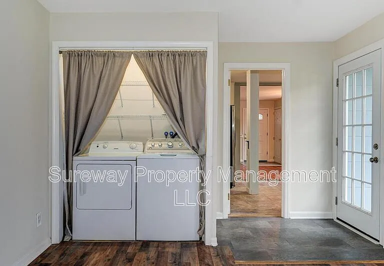 55 Nassau Rd — Photo 18