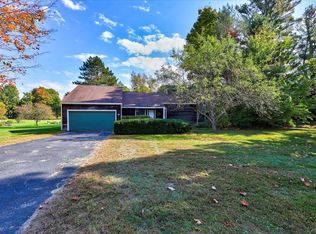16 Starbird Rd, Jericho, VT 05465