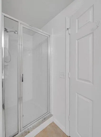 557 SE Prescott Pl — Photo 9