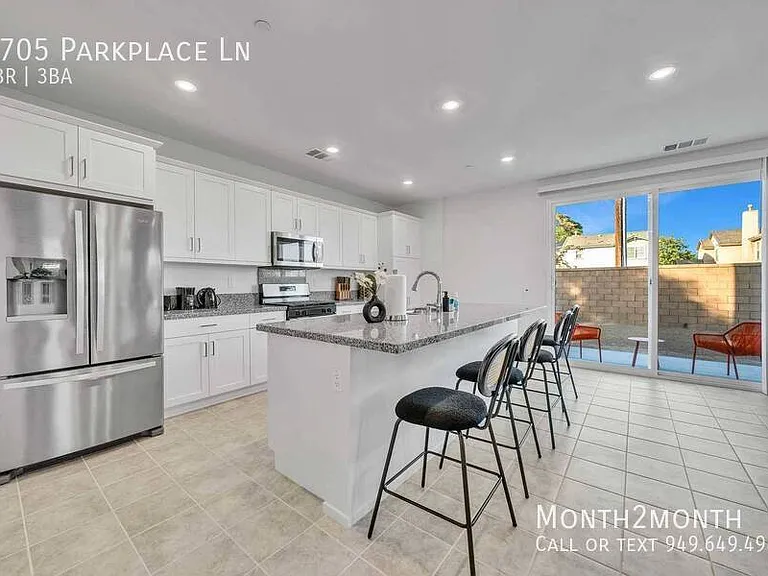 1705 Parkplace Ln — Photo 6