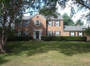 25 Locustwood Ct, Silver Spring, MD 20905