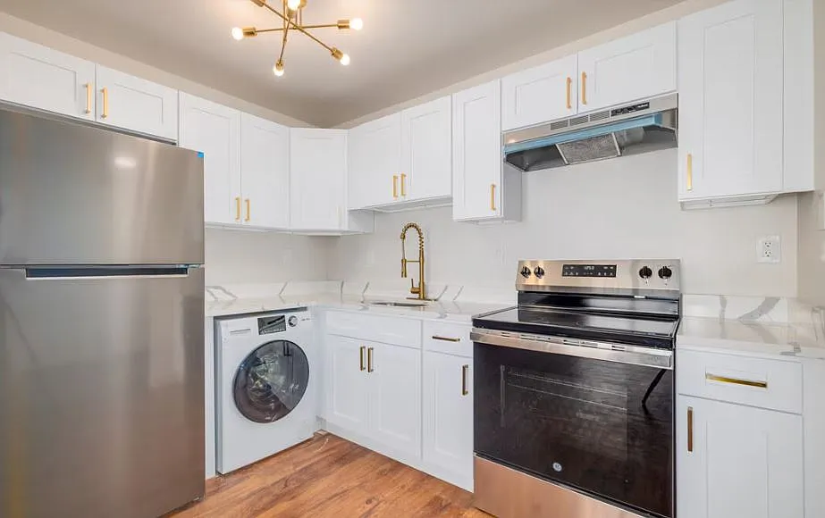 Building Photo - 2120 Reamer Dr #A3