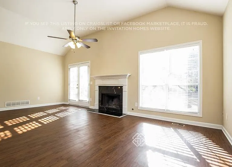 6367 Seymour Pl NW — Photo 2