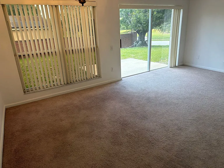 1709 Pine Bay Dr — Photo 16