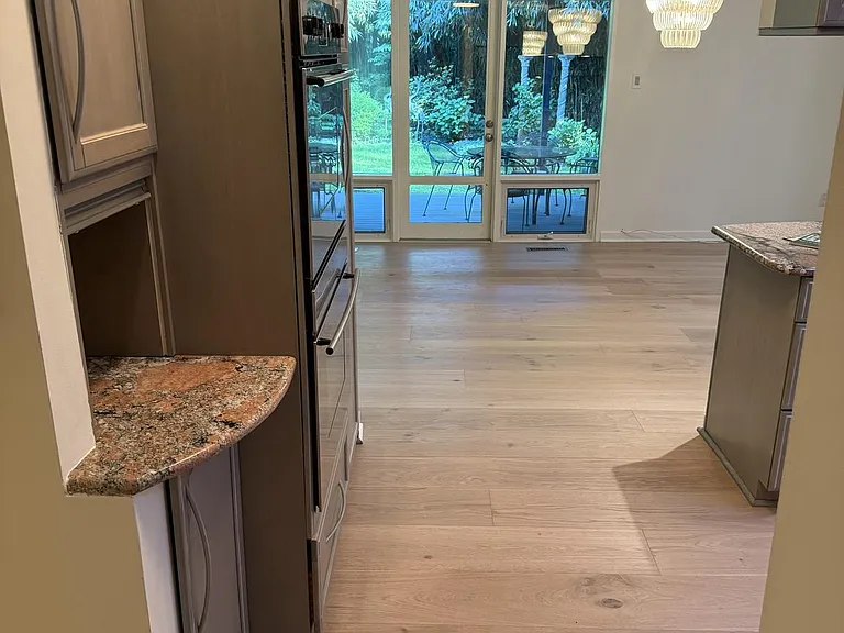 2111 Mason Hill Dr — Photo 8