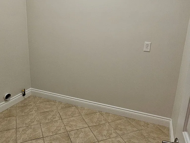 1480 S Kittiwake St — Photo 13