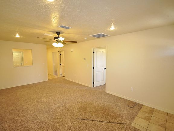 3rd image of 804 Wright St APT B