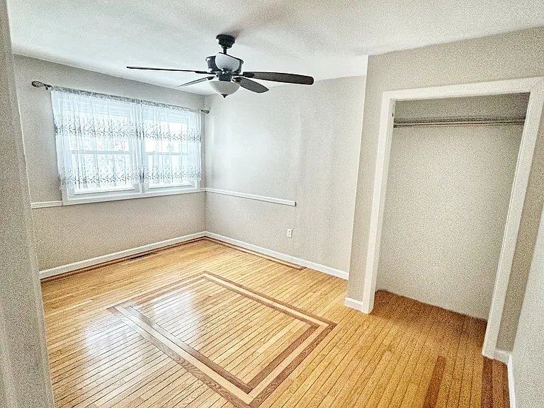 Edgewood Dr — Photo 6