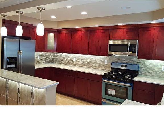 5th image of 432 Saint Michael Dr