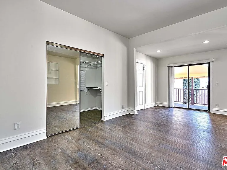 826 S Park View St #3 — Photo 11