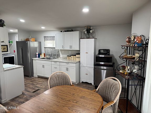 4th image of 2165 N Wheatfields Road #46