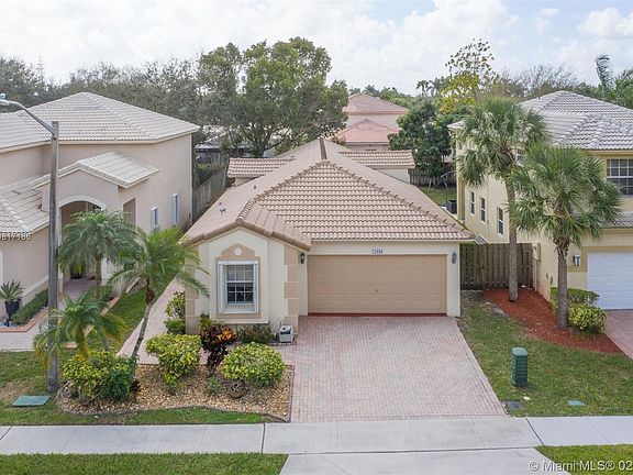 2nd image of 17036 NW 12th St