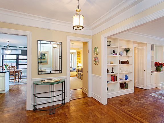 4th image of 875 W End Ave APT 9E