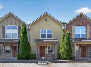 2011 Karrington Rdg #E, Springdale, AR 72762