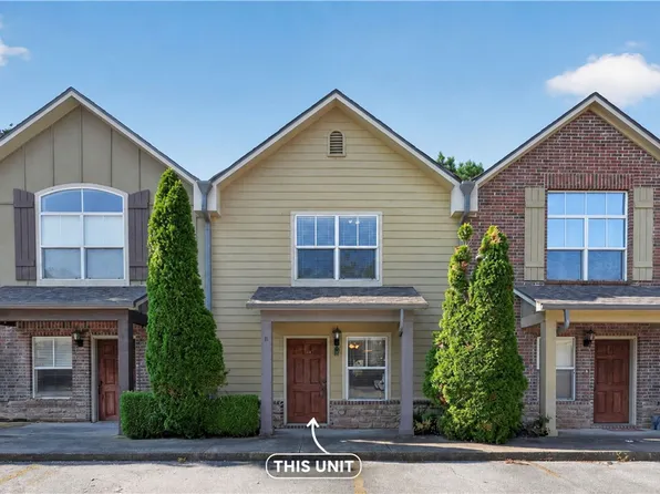 2011 Karrington Rdg #E, Springdale, AR 72762