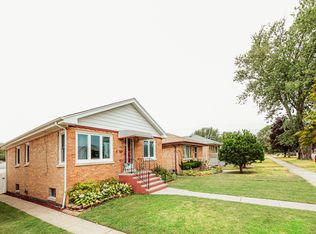 4232 Clinton Ave, Berwyn, IL 60402