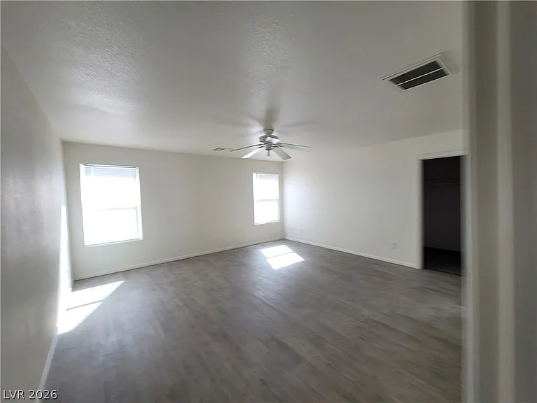 10799 Flame Vine Ct — Photo 24