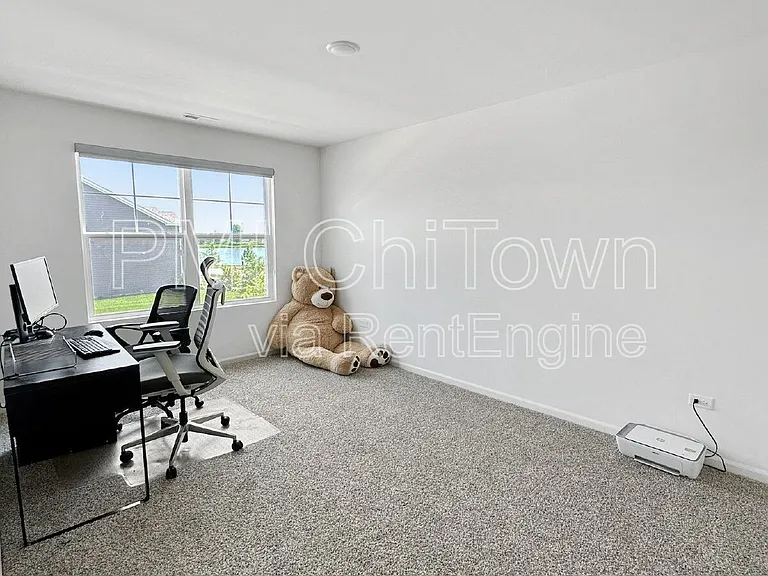765 Kentshire Cir — Photo 21