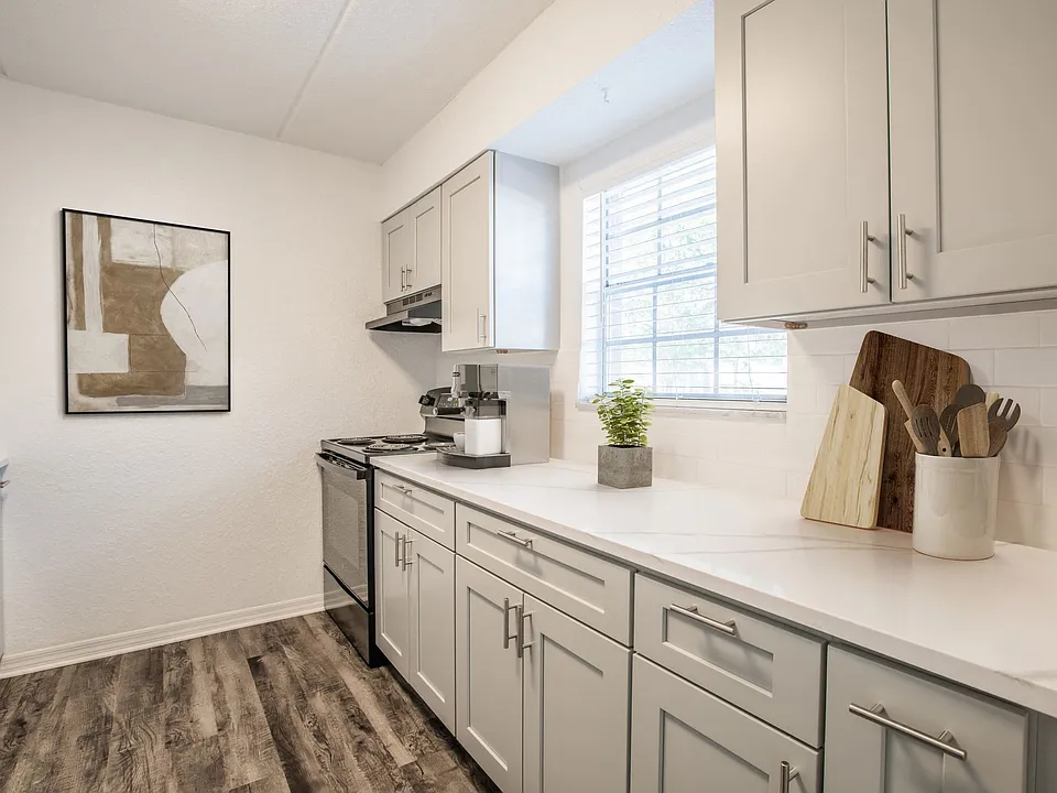 Townsend Apartments