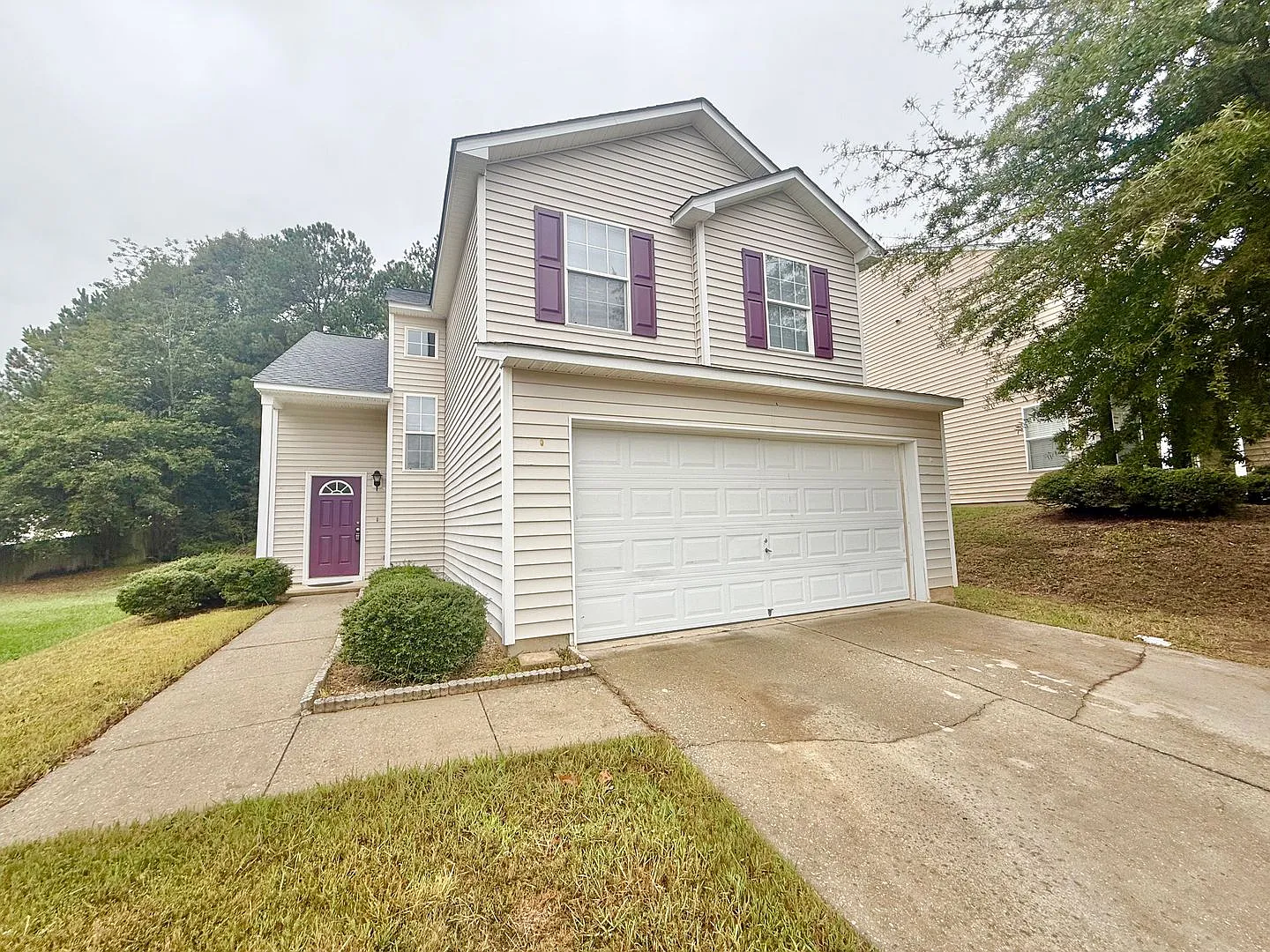 Spacious 3BD, 2.5BA Raleigh Home Near White Oak Crossing and Downtown Raleigh — Photo 2