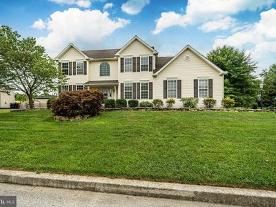 41 Mystery Rose Ln, West Grove, PA, 19390