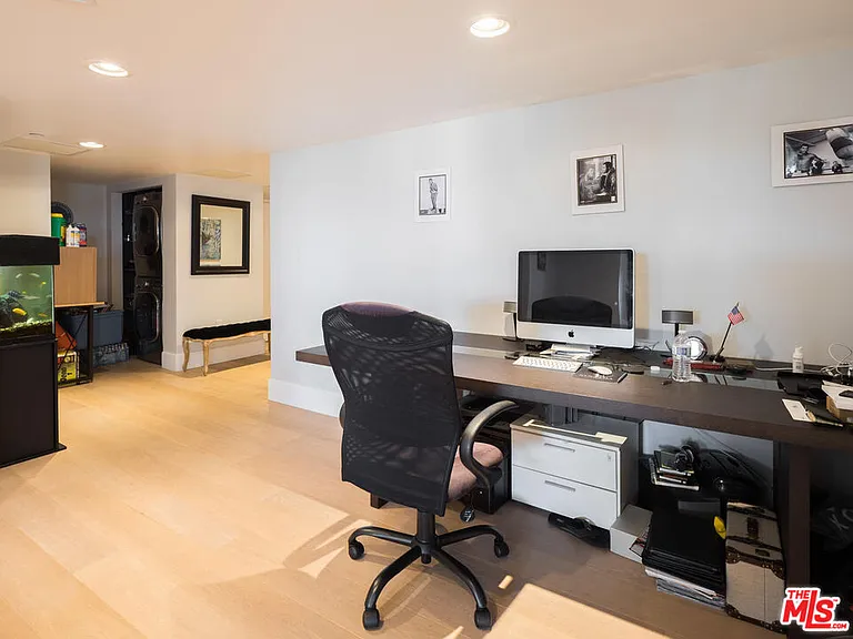 13650 Marina Pointe Dr #607 — Photo 7