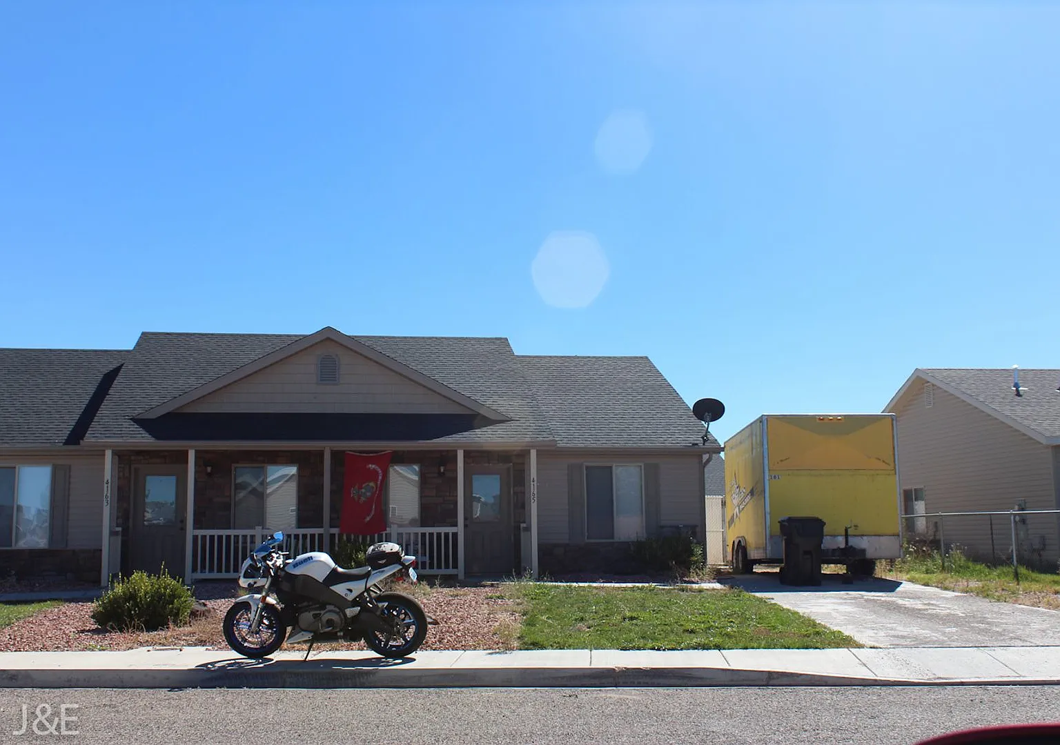Duplex near Iron Springs Elementary — Photo 2