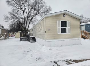 1512 Crescent Dr LOT 46, Flint, MI 48503