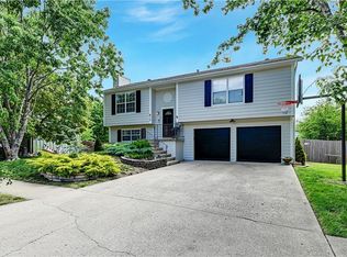 617 N Cedar St, Gardner, KS 66030