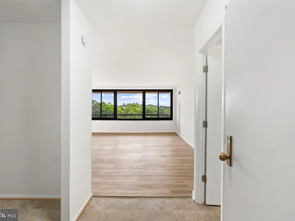 5500 Holmes Run Pkwy APT 1119, Alexandria, VA 22304