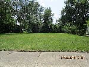 2nd image of 239 Arrowhead St