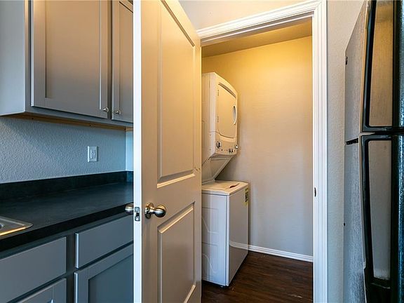 5th image of 1743 E Central St #1-A