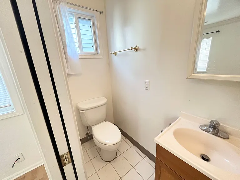 1119B Banyan St — Photo 16