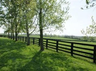 308 Blacks Cross Rd, Paris, KY 40361