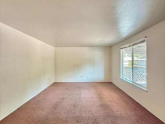 2nd image of 330 Independence Cir #330D