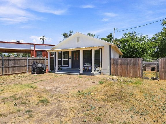 2nd image of 298 7th St