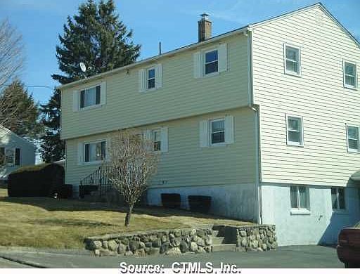 2nd image of 22 Morin St