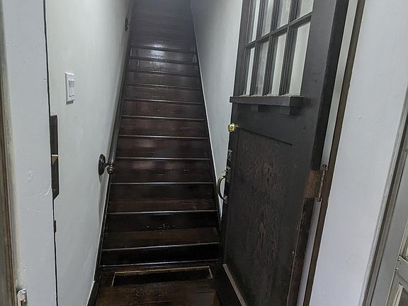 2nd image of 5959-5961 Coronado Ave #5961A